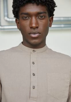 Pier One Overhemd - Taupe -Pier One 02bf2dafeb9f48aca132a39f3c9562ef