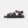 Pier One Unisex - Sandalen - Black -Pier One 13f4e0e6a67e4656940045ec37d8b11b