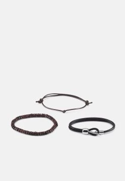 Pier One -Pier One 21d1edcb13a5414c8034f7116539dae3