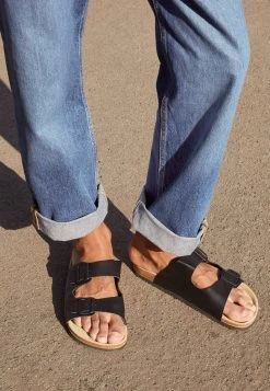 Pier One Unisex - Pantoffels - Black -Pier One 24272c78a40c4e589b9d280fcb0d7a40