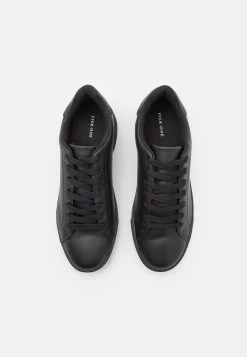 Pier One Unisex - Sneakers Laag - Black -Pier One 345ac05bab164292b55be26426f33c5a