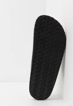 Pier One Unisex - Pantoffels - Black -Pier One 4a735c24e60449a29969a0148d036b07