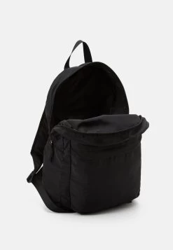 Pier One Travel Compact Backpack Foldable Unisex - Rugzak - Black 9 Pier One Travel Compact Backpack Foldable Unisex - Rugzak - Black -Pier One 5857bf9f87bd4921afcc6369b3f34f5d