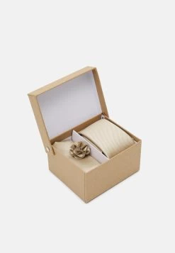 Pier One Set - Overige Accessoires - Beige -Pier One 5dfa39d4f14a47e495c04fd8aad3fb4e