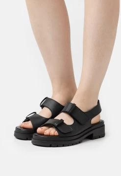 Pier One Leather- Sandalen - Black