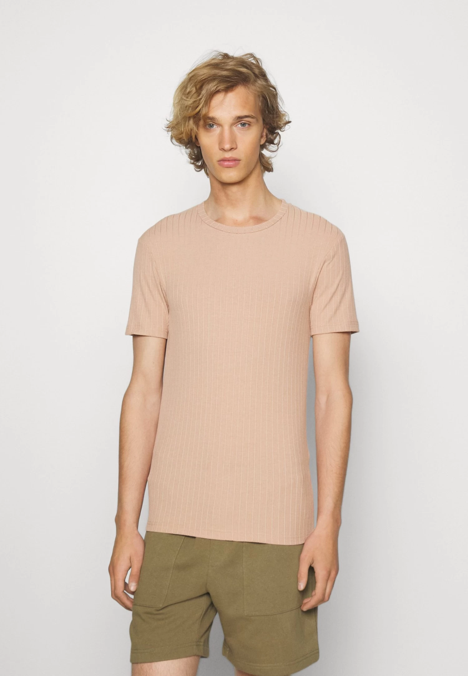Pier One T-Shirt Basic - Taupe 3 Pier One T-Shirt Basic - Taupe