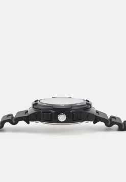 Pier One Digitaal Horloge - Black -Pier One 99f42e00e4e84d3ab001d2f6ecf13bd3