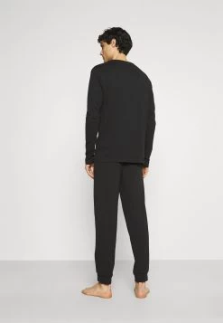 Pier One Pyjama - Black -Pier One b9b8fb88b64649ea840444d93817e424