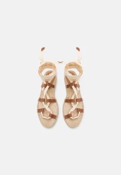 Pier One Leather - Sandalen Met Plateauzool - 003 - Off-White -Pier One e7d31b5992104938afd655aba13c57dd